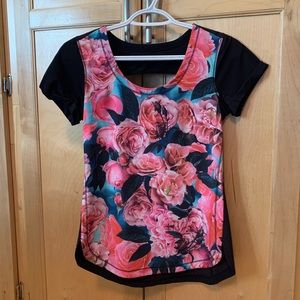 Lululemon flower shirt